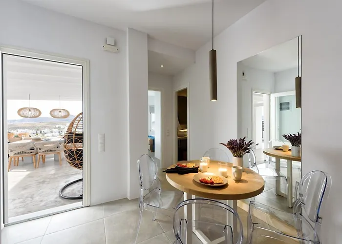 Story 1 ❤ * Naousa (Paros)